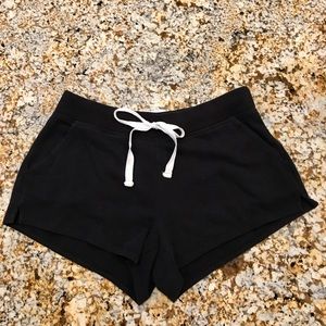 Aerie medium fleece shorts, drawstring w/pockets